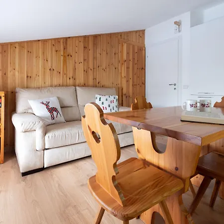 Leopardi 3 Appartement